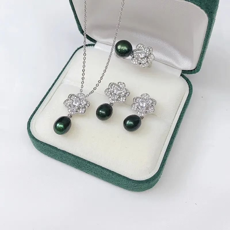 Women's Camellia Pearl Earrings & Clavicle Set - Image 3