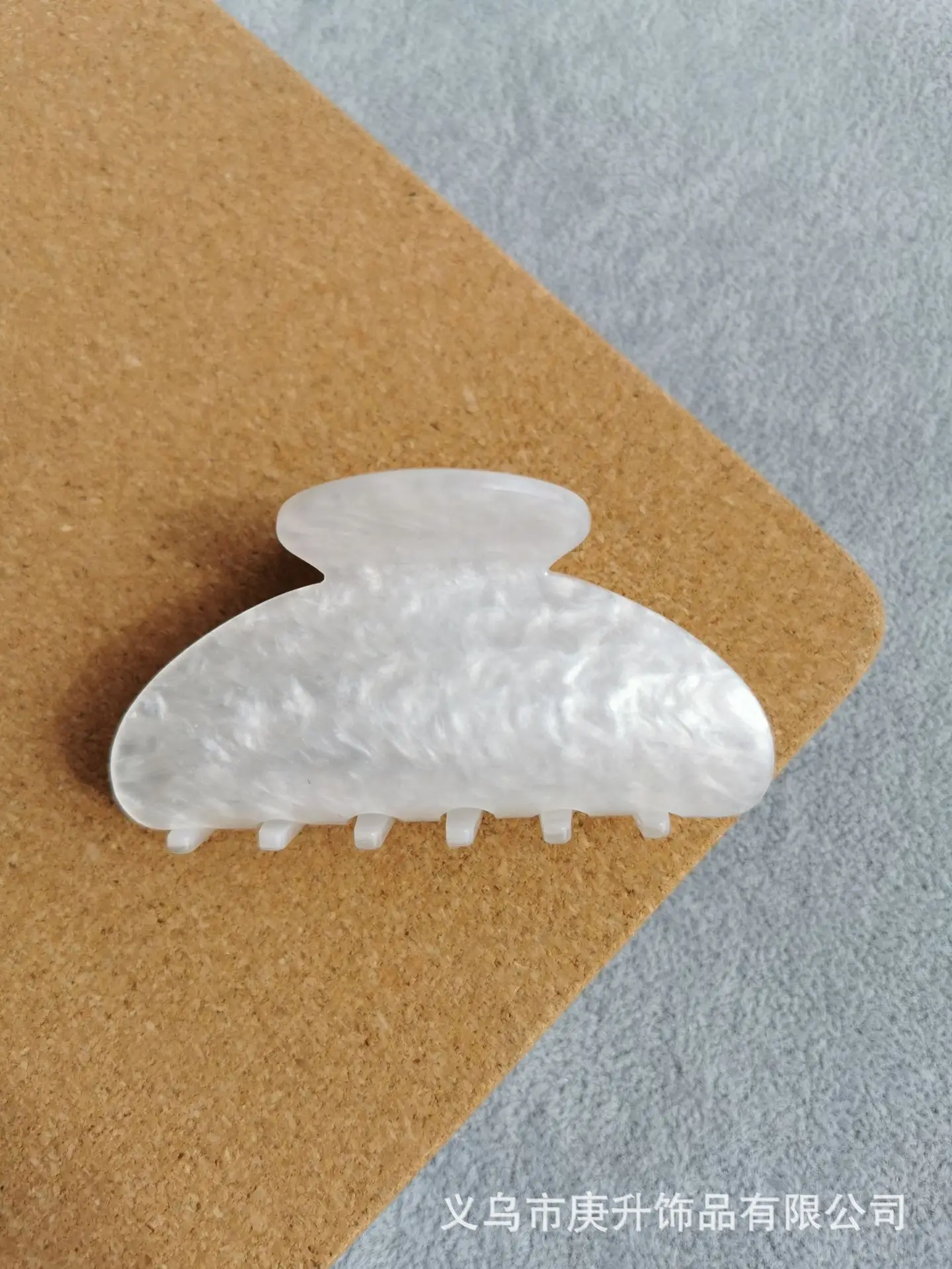 Elegant Hairpin Women's Back Clip Shark Clip - Image 37