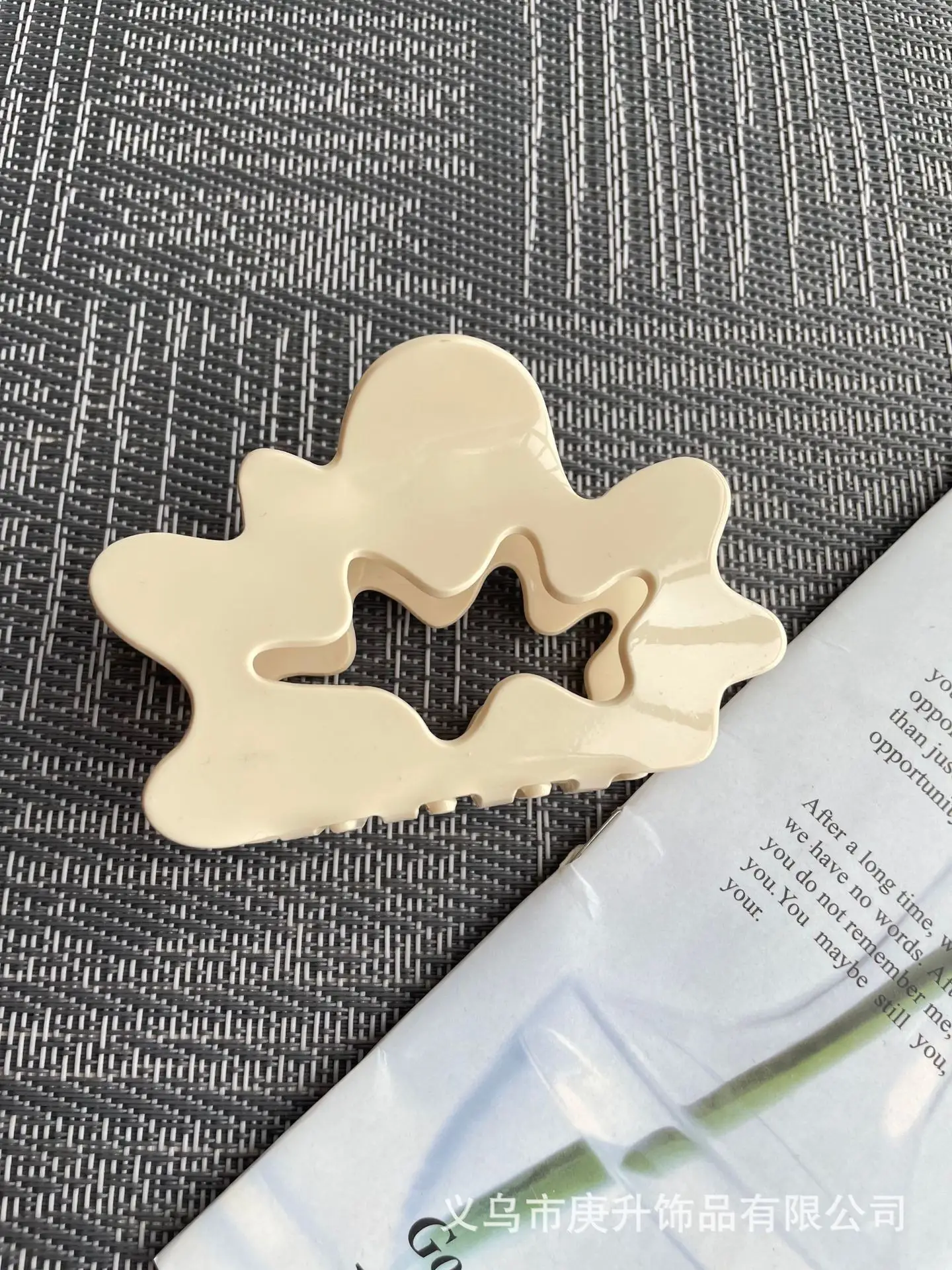 Elegant Hairpin Women's Back Clip Shark Clip - Image 88