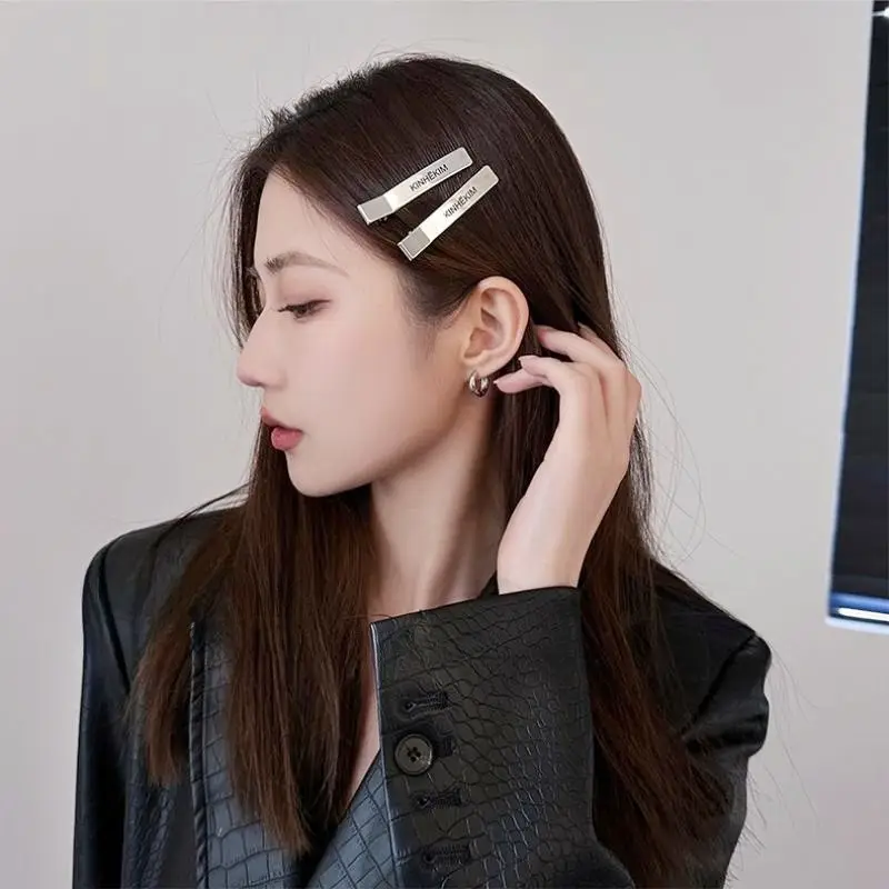 Mona Same Hair Clip Kim Silver Bangs Side Clip Pair Clip Internet Red Blogger Large Hair Clip Duckbill Clip Tide — feature 7