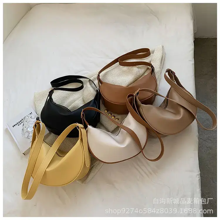 Brown PU Shoulder Bag for Women Commuting Lightweight — feature 9