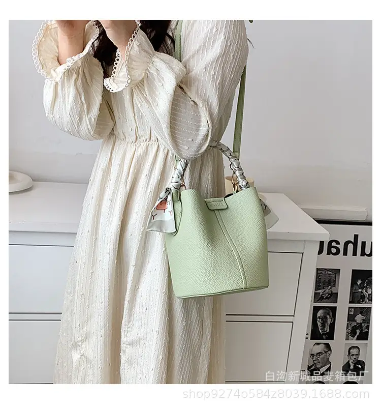 French Style Beige Shoulder Crossbody Bag 2026 — feature 26