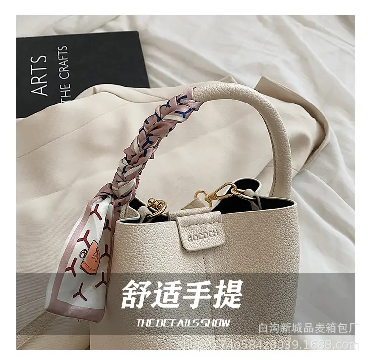 French Style Beige Shoulder Crossbody Bag 2026 — feature 8