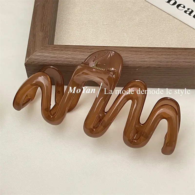 Elegant Wave Hair Clips for Women Dark Brown — feature 14