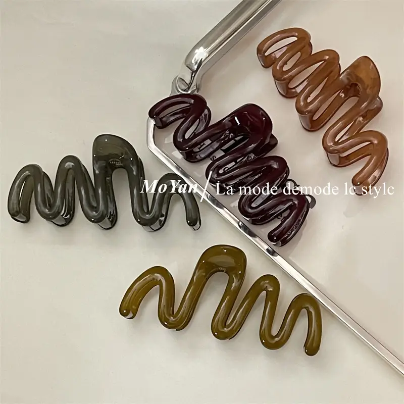 Elegant Wave Hair Clips for Women Dark Brown — feature 17