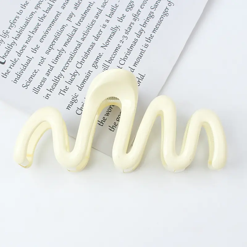 Oversized Hair Grab Clips 23g 110mm - Image 14