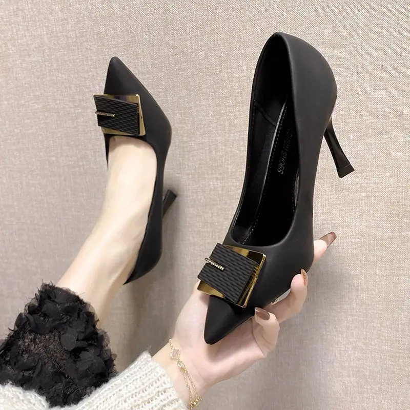2023 Summer New Pointed Stiletto Heel All-match High Heels Women's French Style Elegant ol Fashion Wine Cup Heel Sexy Women's Shoes - Image 4