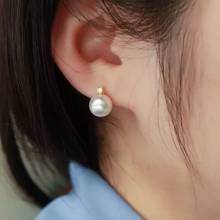 Classic Princess Pearl Earrings Gold Plated Flat Design
