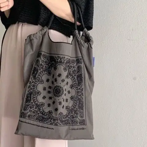 Japanese Style Embroidered Shoulder Bag with Blue Floral Design — feature 5