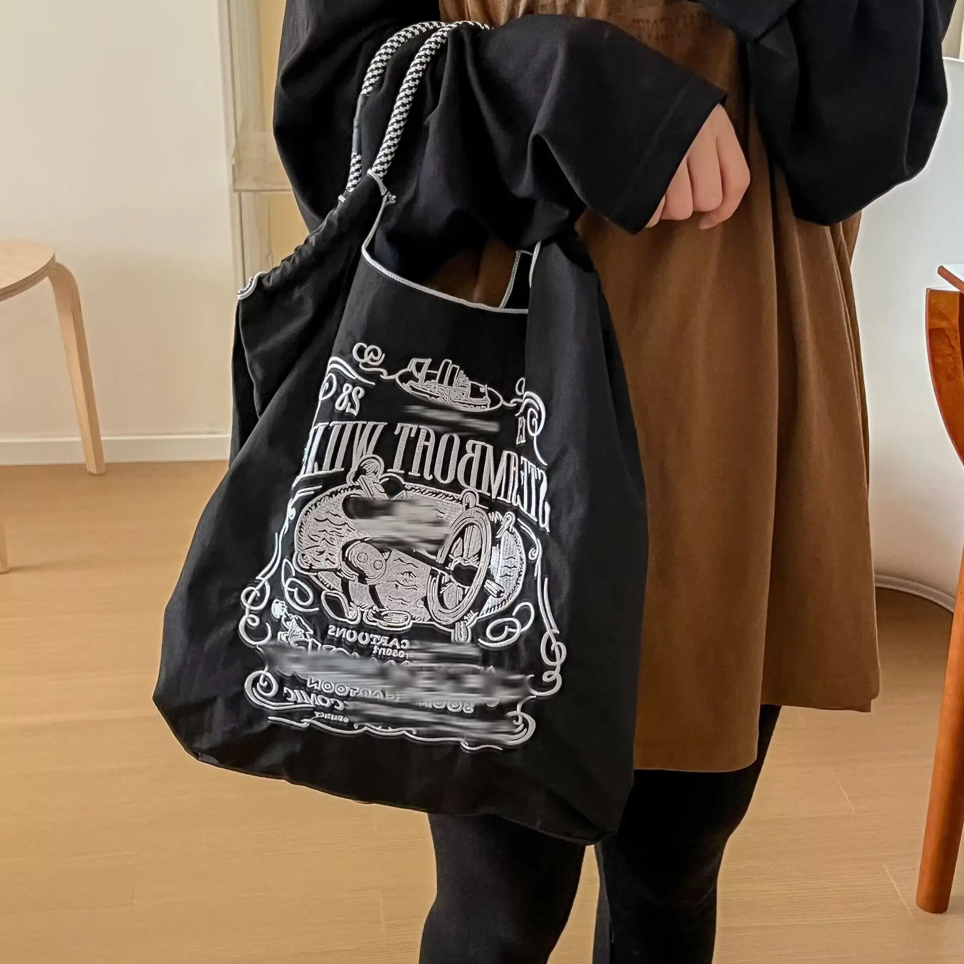 Mickey Mouse Embroidered Nylon Shopping Bag - Image 7