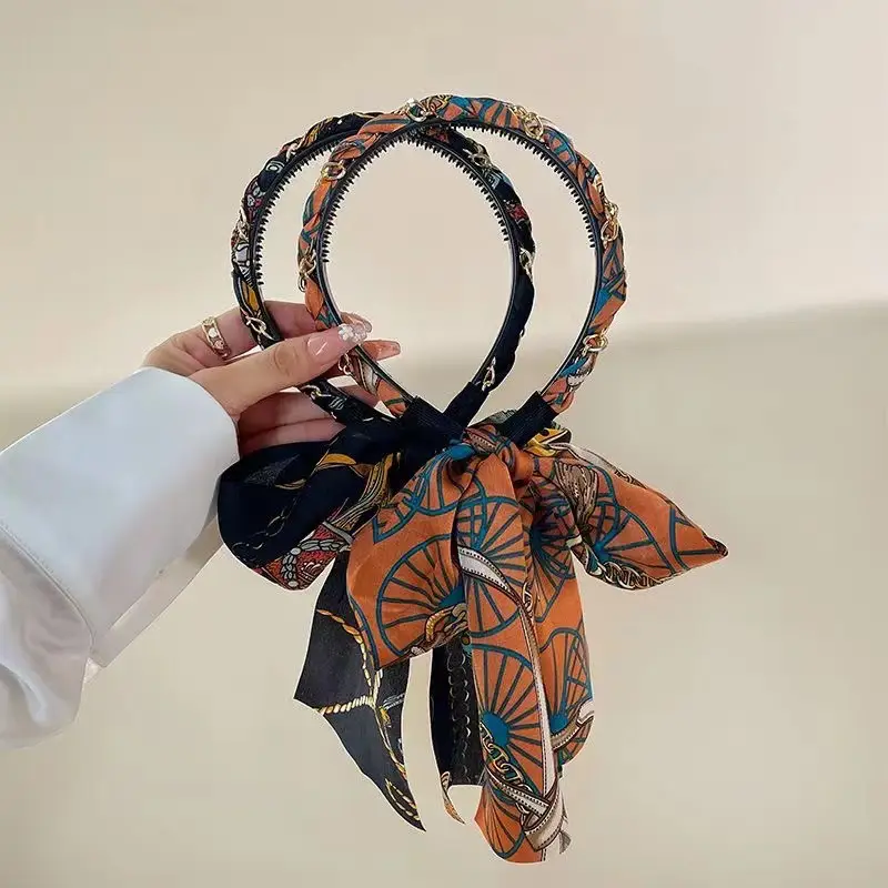 Women's Silk Scarf Headband with Printed Design - Image 7