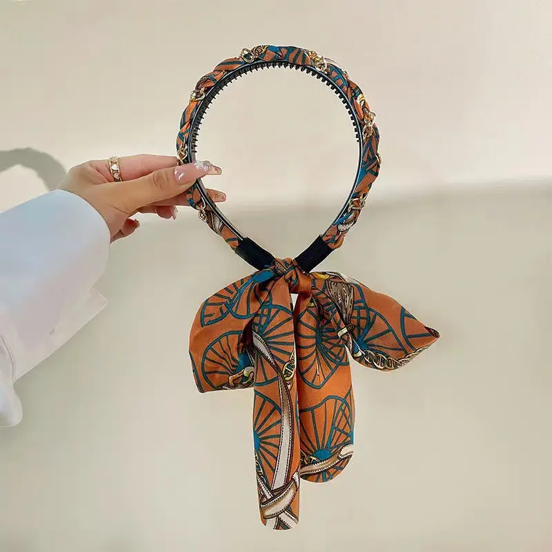 Women's Silk Scarf Headband with Printed Design - Image 2