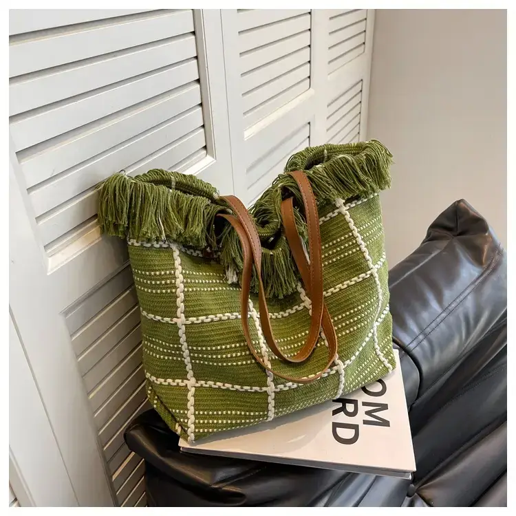 Green Knitted Shoulder Bag for Women 2023 Summer — feature 28