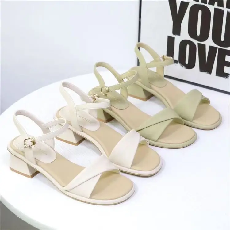 Soft Leather All-match Sandals Women's Mid-heel 2023 Summer New Open Toe Thick Heel Fairy Fashion Women's Sandals with One-toe Buckle — feature 2