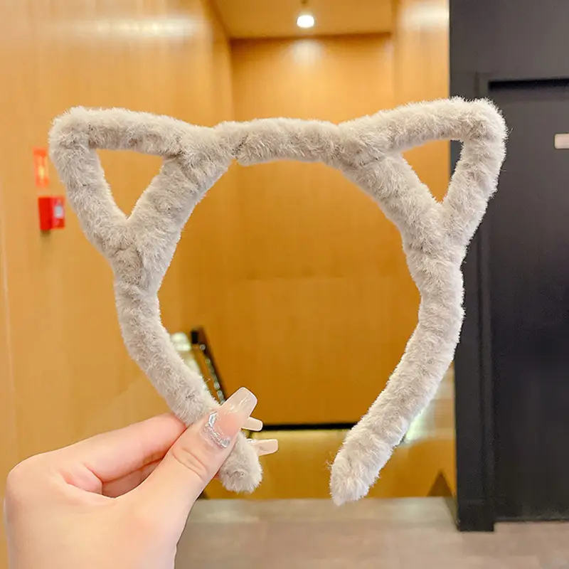 Cute Plush Cat Ear Hairband for Girls - Image 2