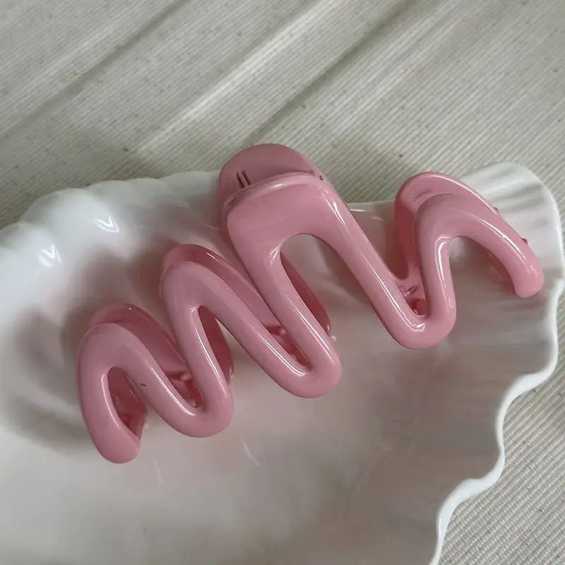 Colorful Wave Hair Clips for Girls - 1 Pack of Premium Quality - Image 3
