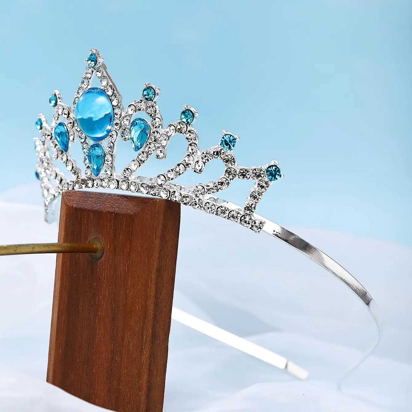 Princess Diamond Hair Crown for Girls Blue Crystal — feature 10