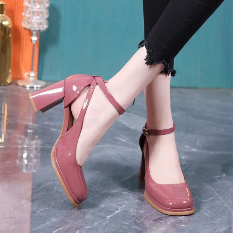 2023 Summer New Sandals Women's Square Head Hollow One-Piece Belt Comfortable Root High Heels Waterproof Platform Patent Leather Thick Heel - Image 3