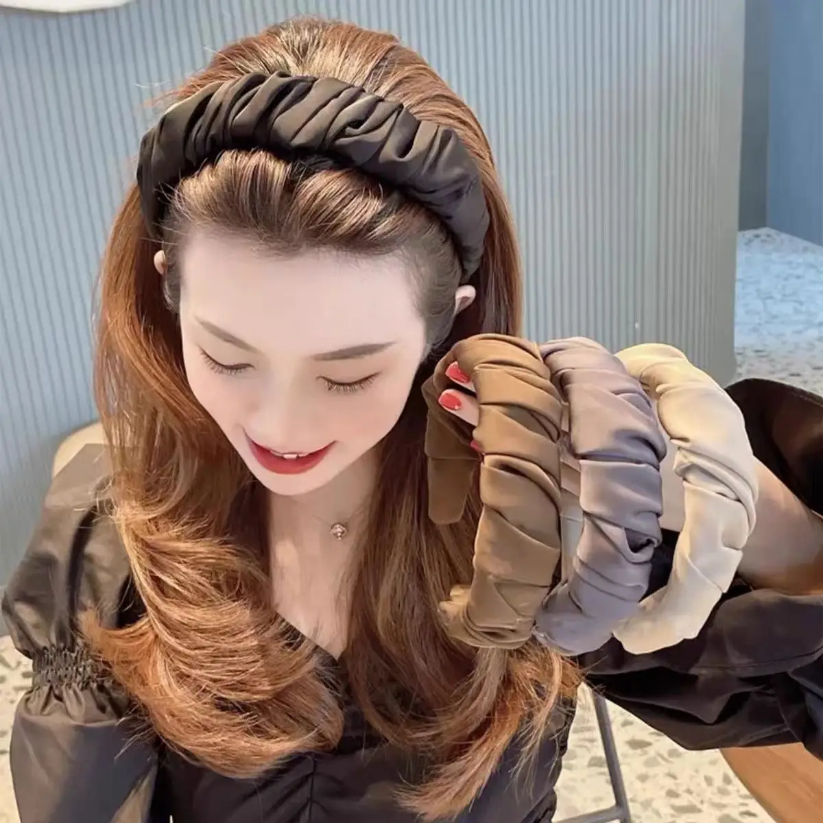 Elegant Satin Pleated Hair Hoop for Women - Image 9