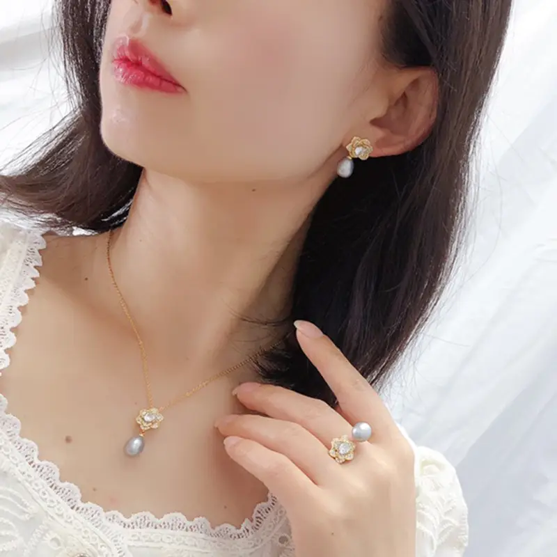 Freshwater Pearl Flower Pendant Set Gold Plated — feature 10