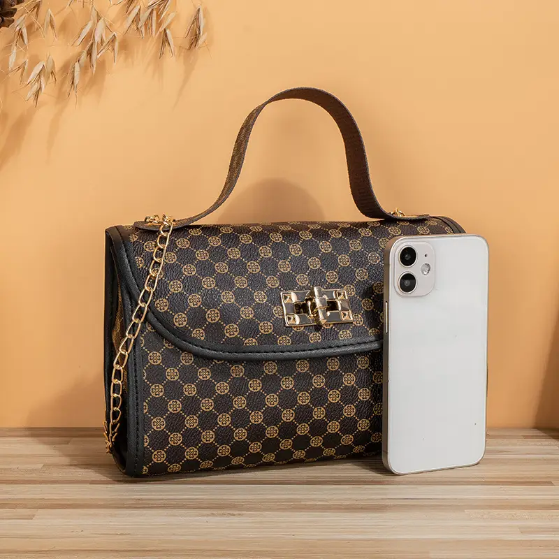 Black Diamond Chain Shoulder Bag for Women 2023 - Image 7