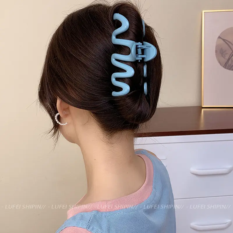 Cream Dopamine Summer Hair Clip for Women - Image 8