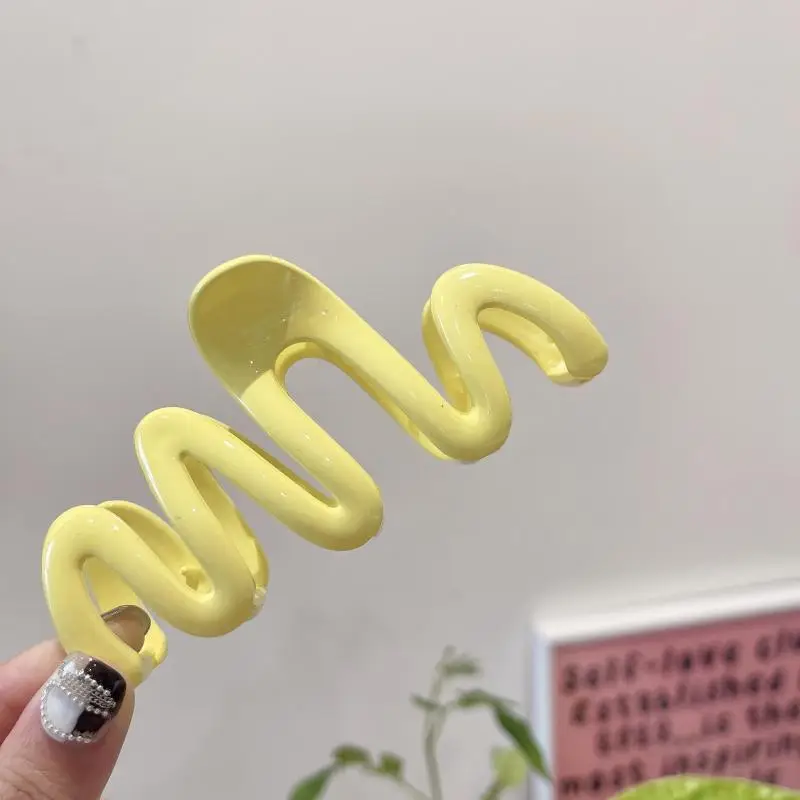 Cream Dopamine Summer Hairpin Women's Clip - Image 3