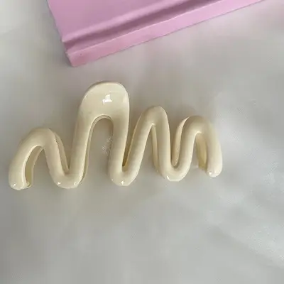 Cream Dopamine Summer Hairpin Women's Clip - Image 6