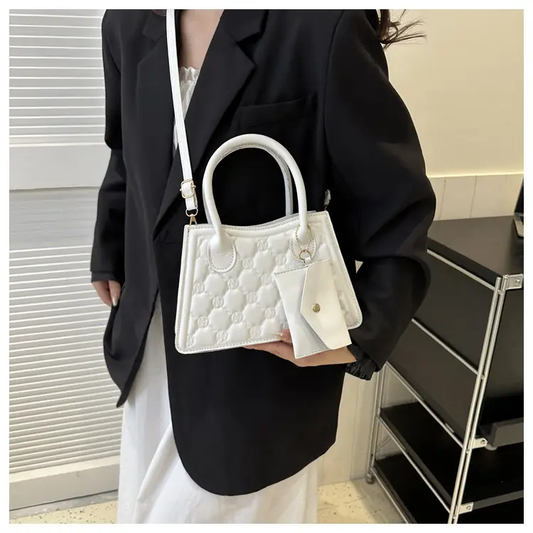 Light Blue Quilted Shoulder Bag with Crossbody Set — feature 11