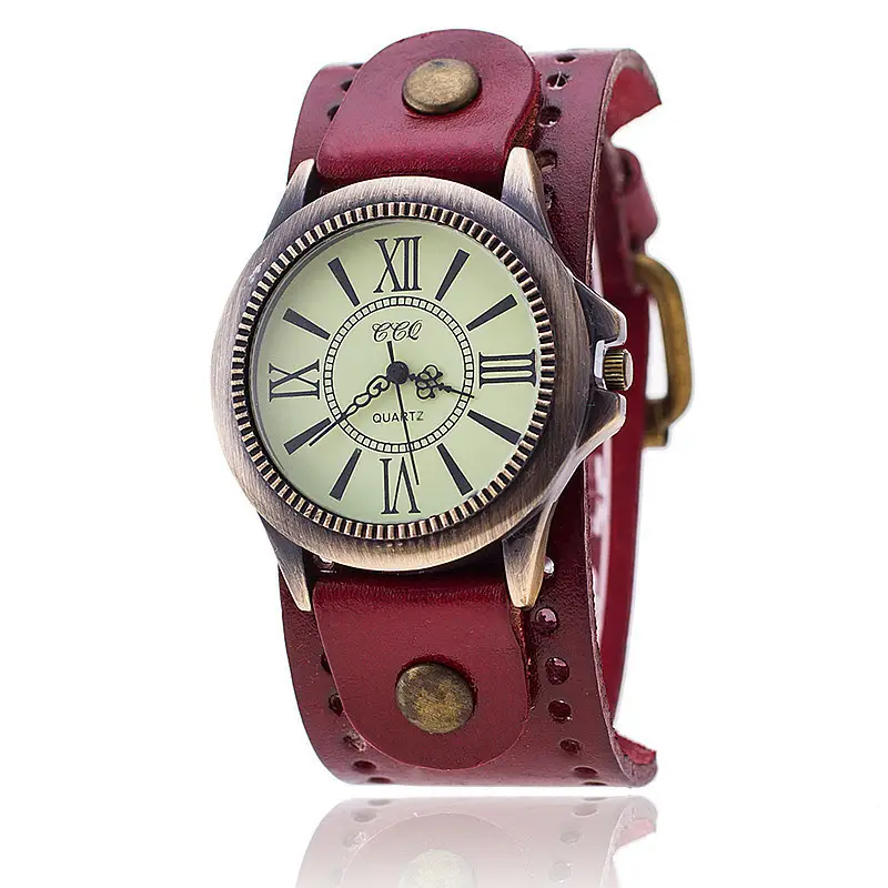 Retro Green Strap Quartz Watch with Bronze Roman Font - Image 7