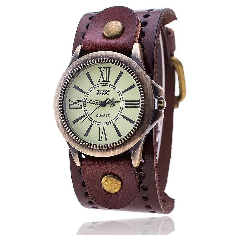 Retro Green Strap Quartz Watch with Bronze Roman Font - Image 5