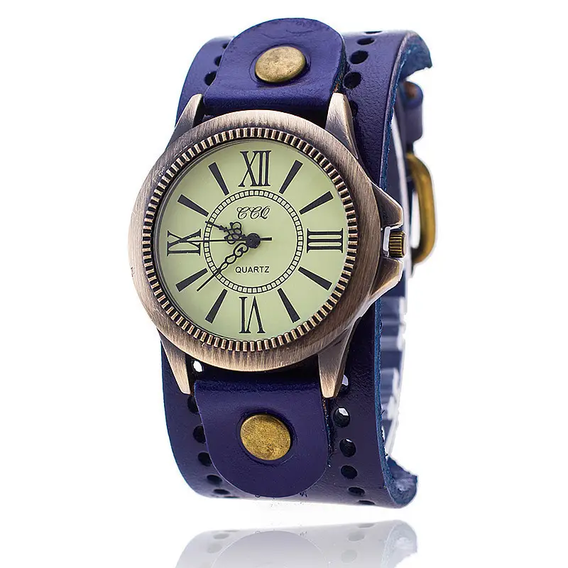 Retro Green Strap Quartz Watch with Bronze Roman Font - Image 8