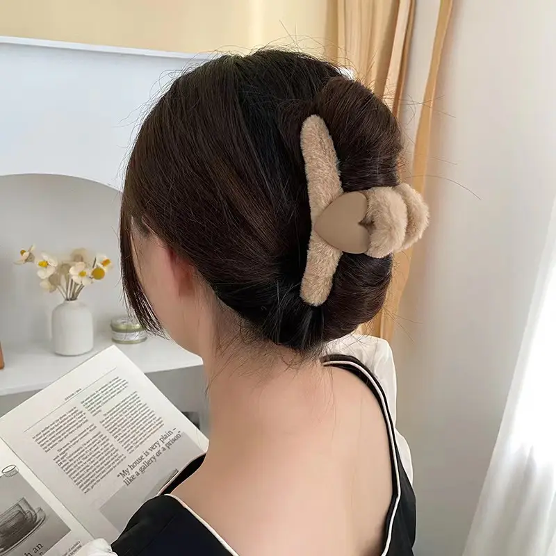 Acrylic Hair Clips for Women Autumn Winter Elegant Updo - Image 11