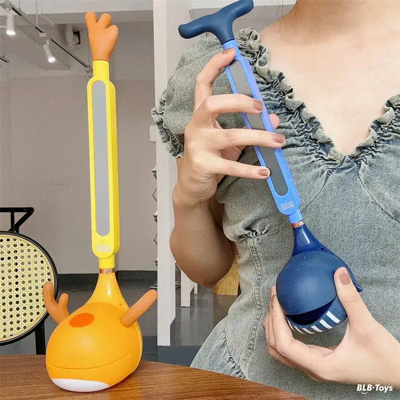 Pink Pig Erhu Musical Guitar for Kids — feature 15