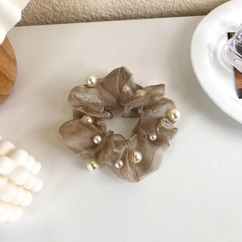 French Hepburn Style Pearl Hair Ring for Women - Image 4
