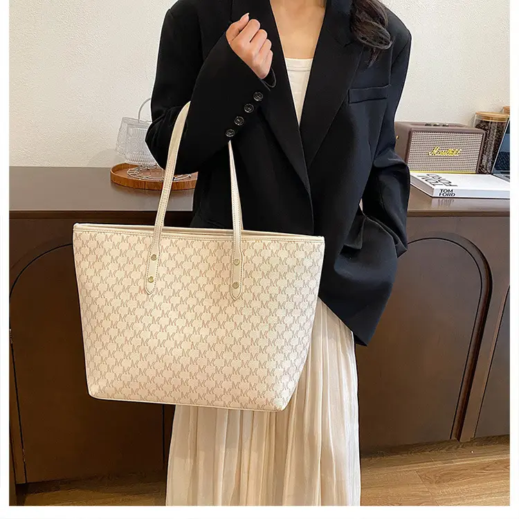 2024 New Fashion Women's Large Capacity Tote Bag — feature 14