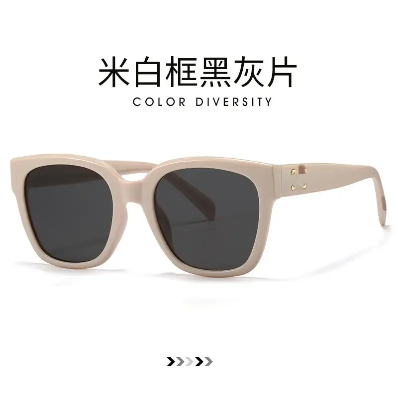 Women Anti-UV Square Sunglasses Black Slim Design - Image 9