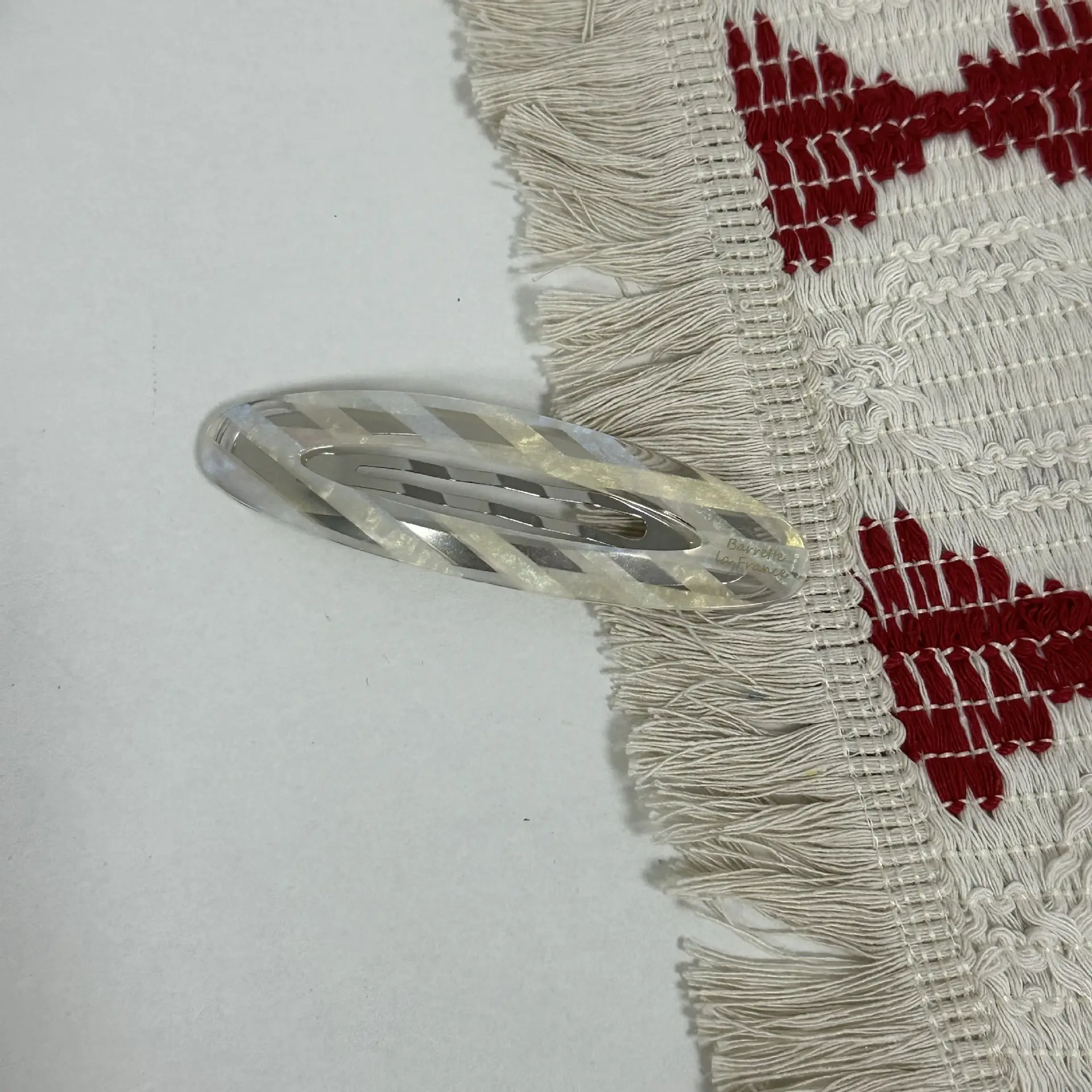 Korean Temperament Acrylic BB Clip for Bangs - Image 10