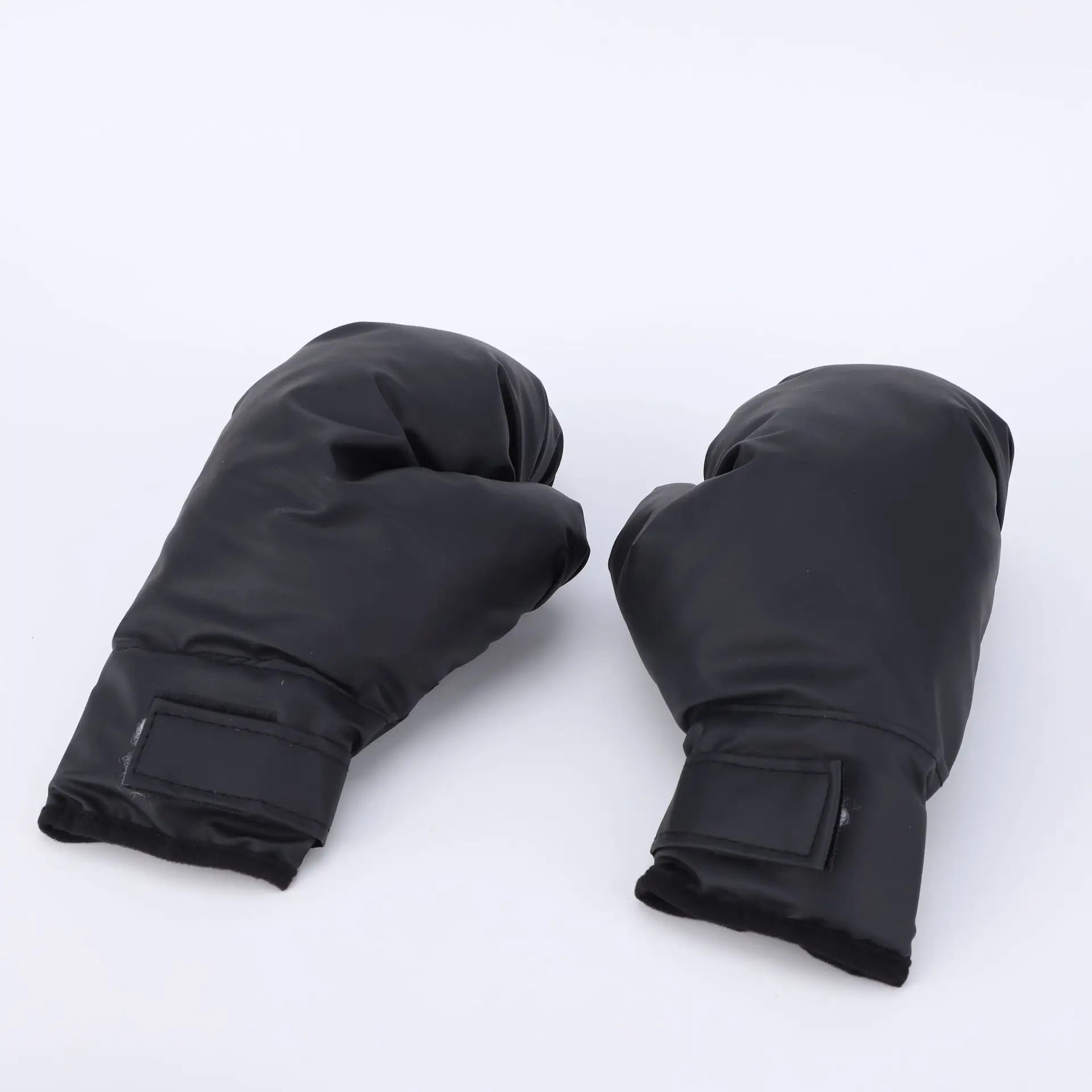 Red Combat Boxing Gloves for Training and Fighting - Image 7