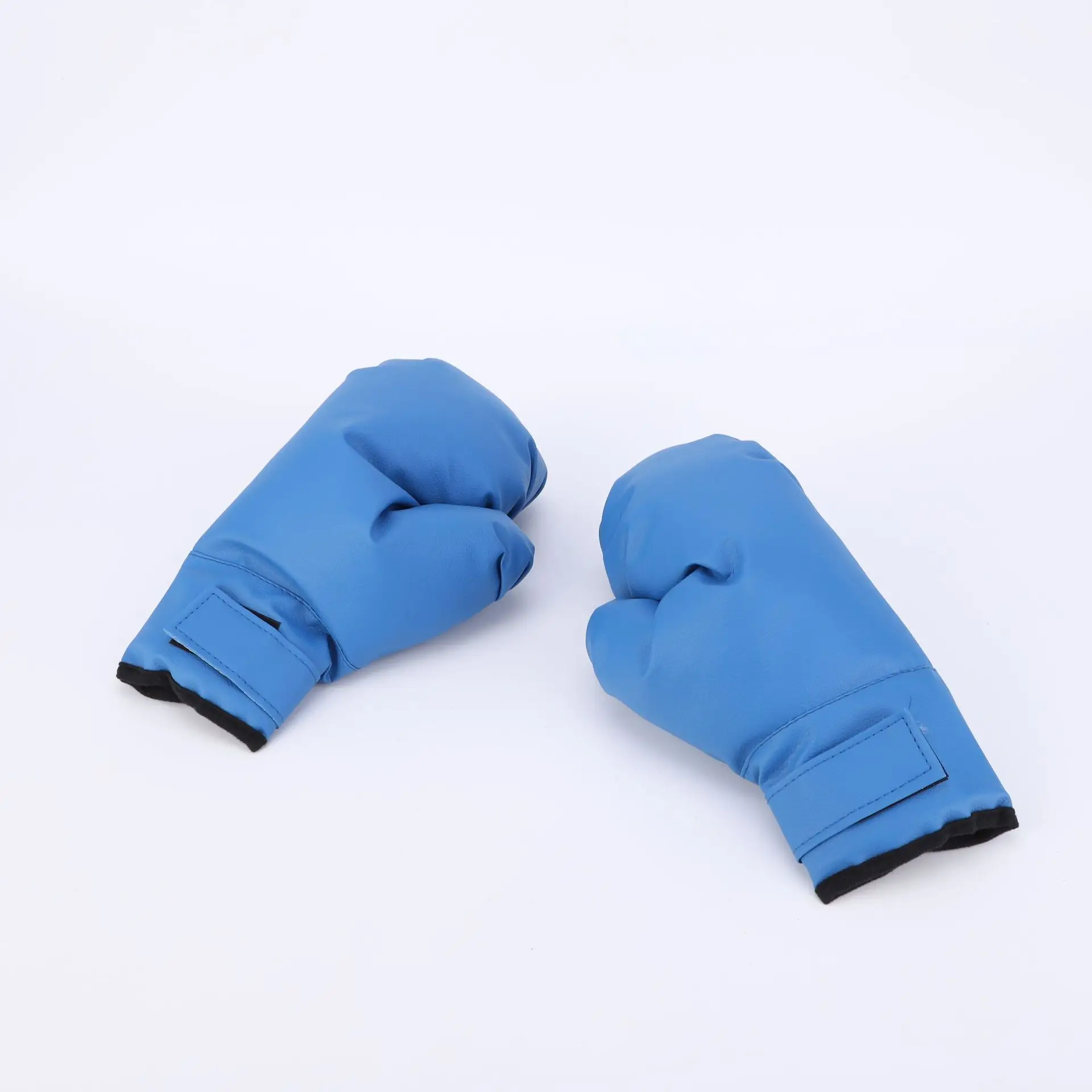 Red Combat Boxing Gloves for Training and Fighting - Image 3
