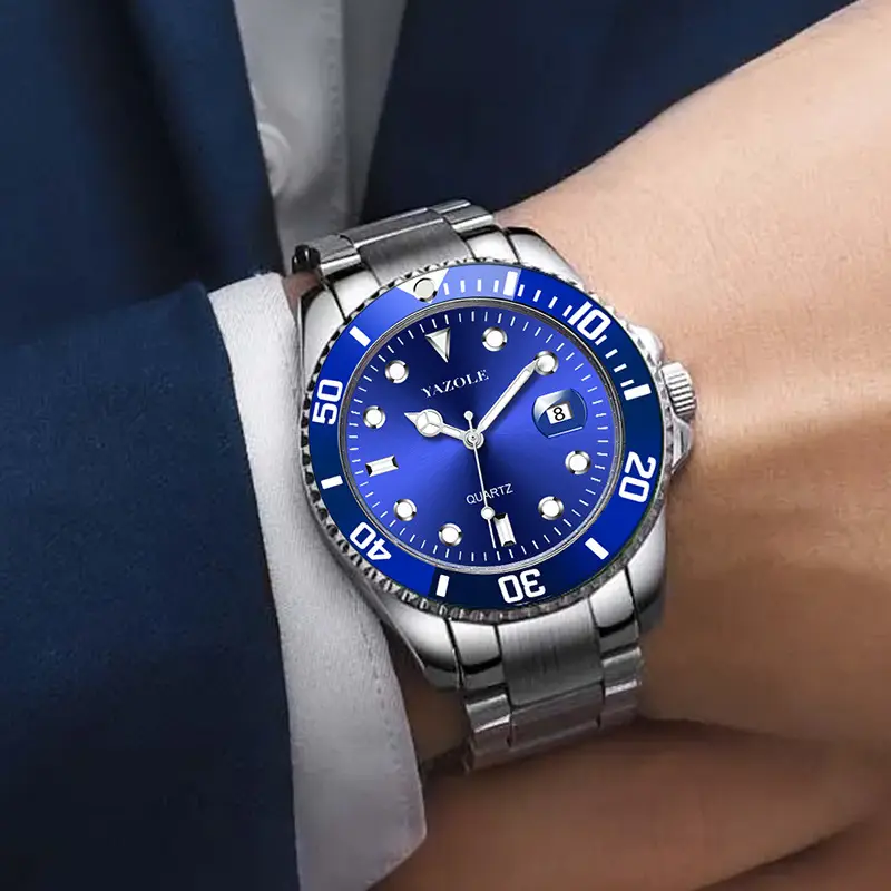 Men's Green Luminous Quartz Watch with Stainless Steel Strap
