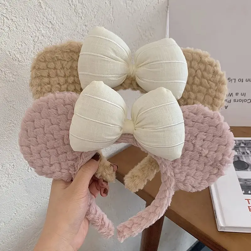 Women's Plush Bow Hair Band Autumn Winter Cute Cartoon Face Wash - Image 4