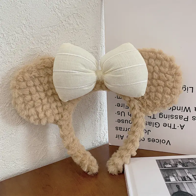 Women's Plush Bow Hair Band Autumn Winter Cute Cartoon Face Wash - Image 2