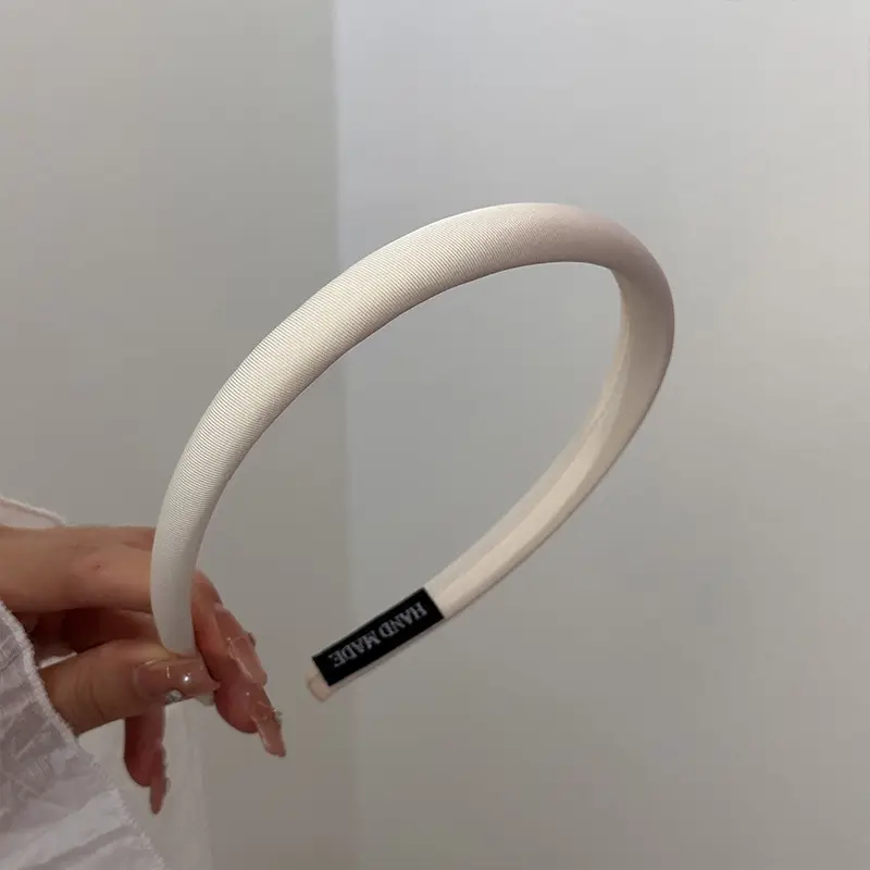 White French Hairpin for Women's Face & Head Use - Image 3