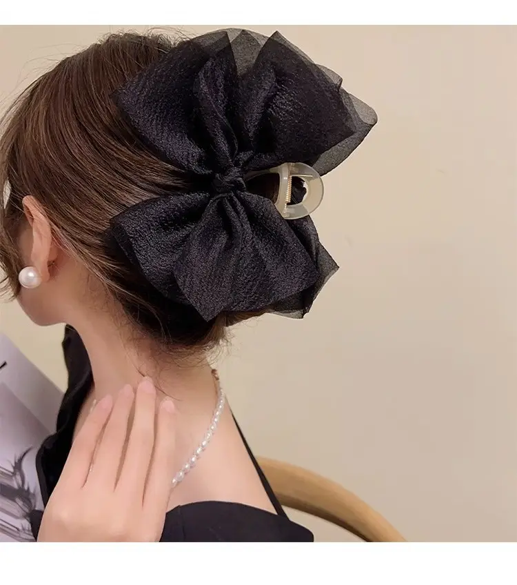 Pink Mesh Hair Clip with Large Bow Design — feature 3
