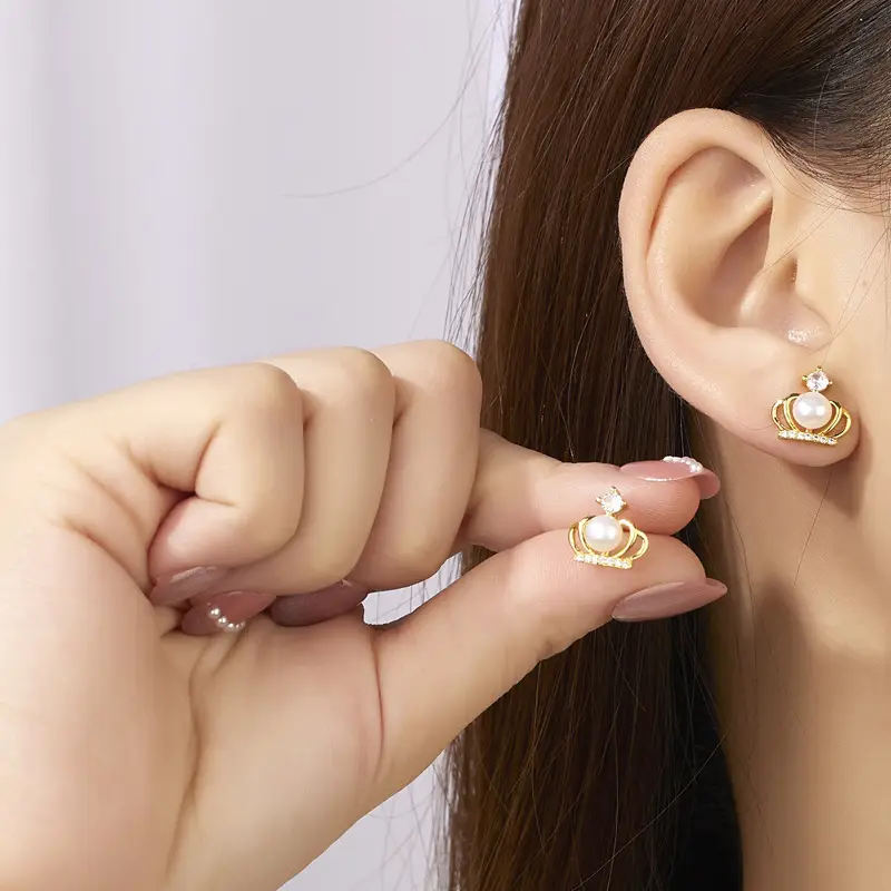 Korean Crown Pearl Earrings Gold Zircon — feature 6