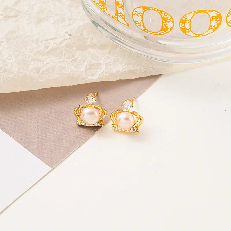 Korean Crown Pearl Earrings Gold Zircon — feature 8