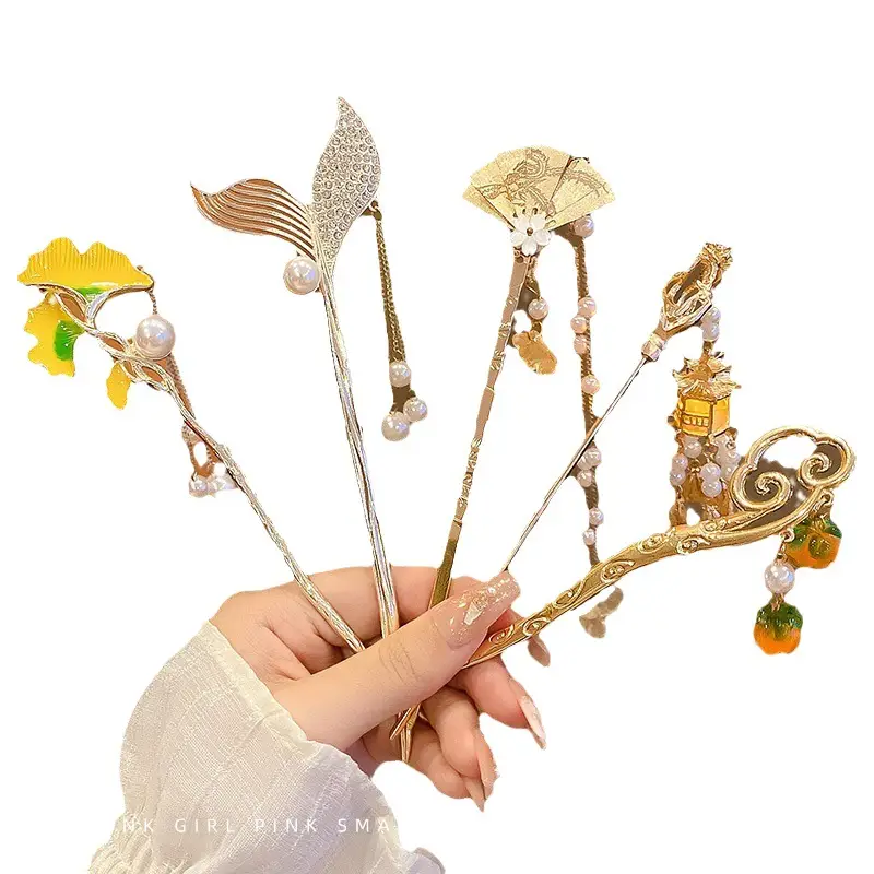 Women's Japanese Ginkgo Hairpin with Pearl Drop