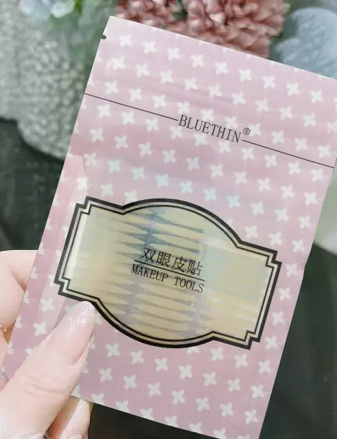 Double Eyelid Sticker Invisible Natural Traceless Fine Beauty Sticker Single-sided Glue-free Lasting Skin Color Novice - Image 3