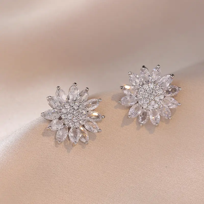 Necklace Set Sunflower Zircon Gold Titanium Celestial Fashion